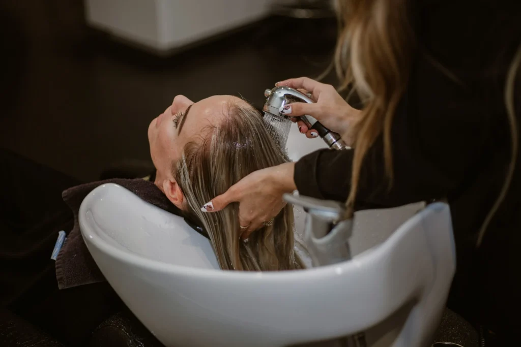 10 Ways to Get More Customers for Your Beauty Salon