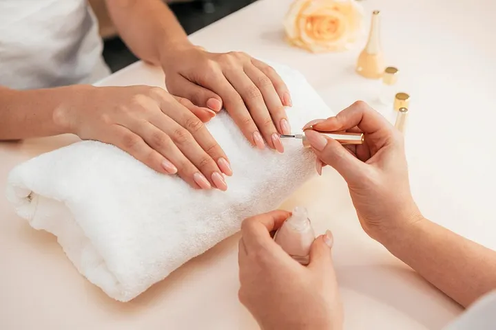 Key benefits of loyalty cards for nail businesses