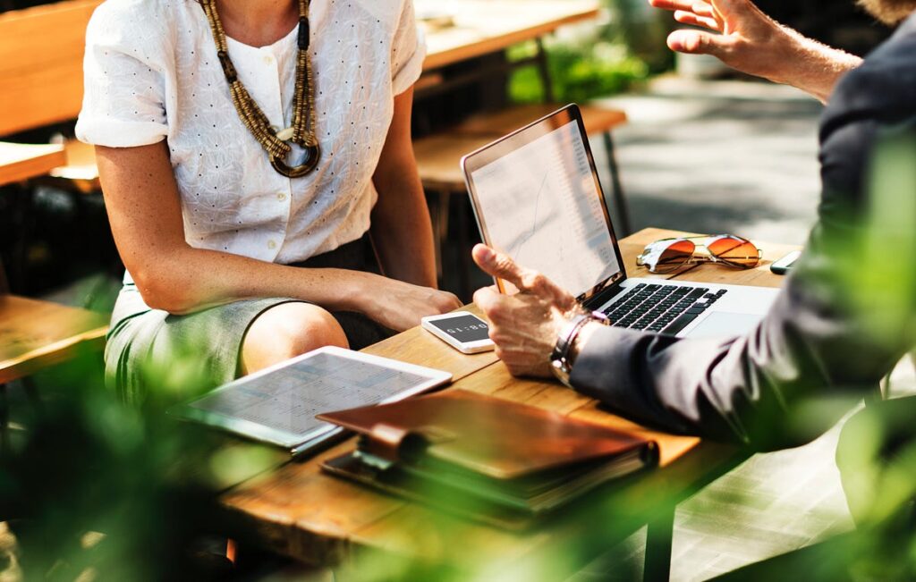 10 Social Media Tools to Grow YourSmall Business in 2026